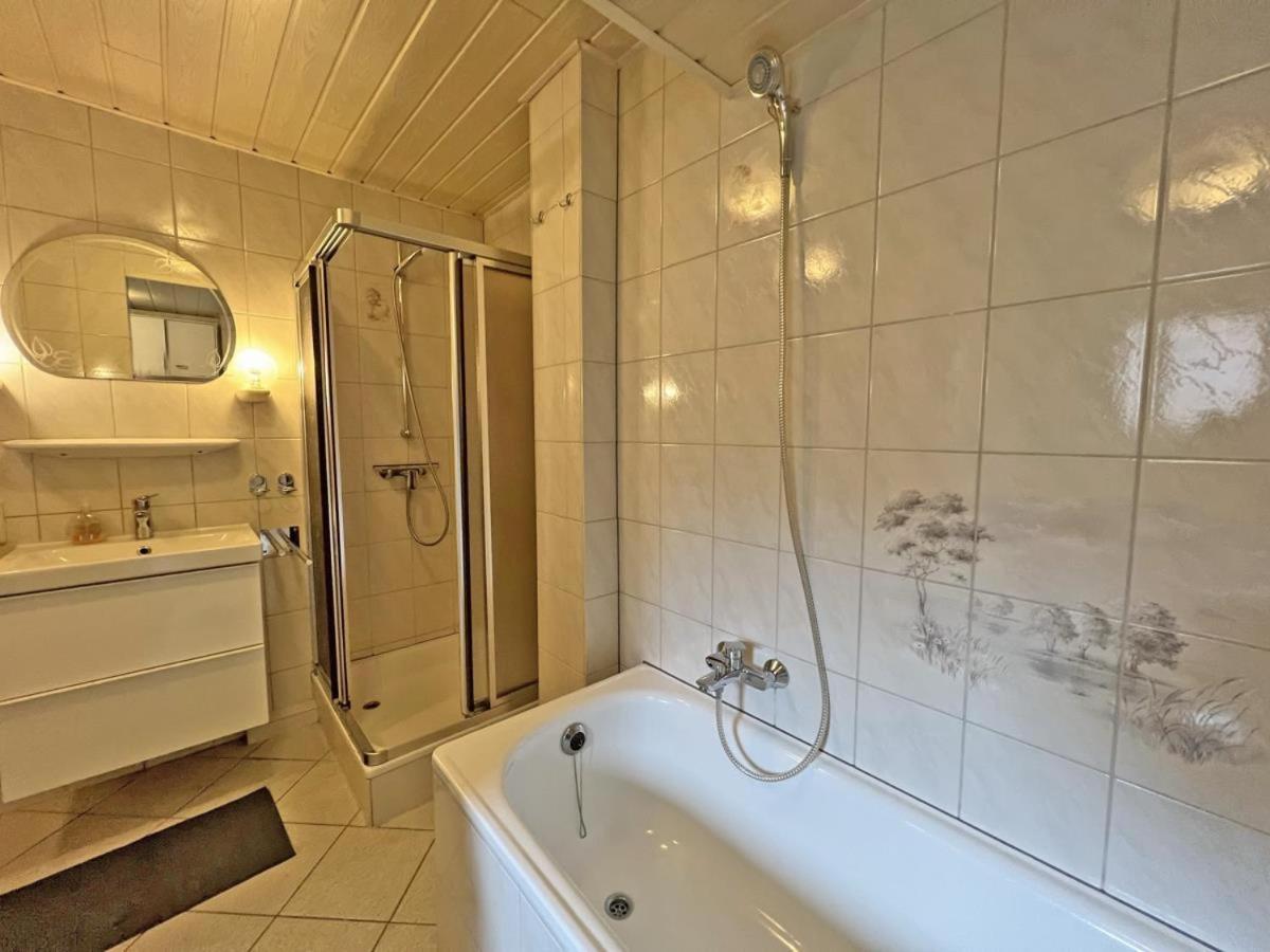 Appartement Deichblick 8 In Norddeich- Urlaub Und Erholung Am *