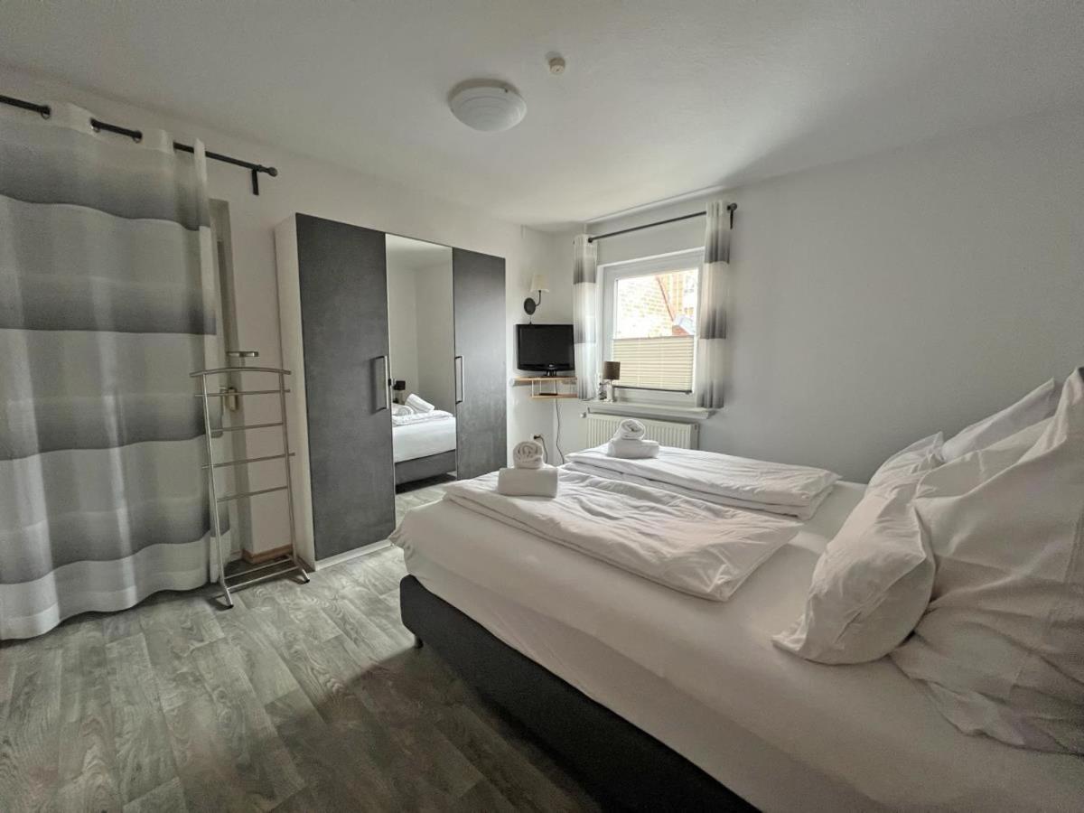 Deichblick 8 In Norddeich- Urlaub Und Erholung Am Appartement Norden