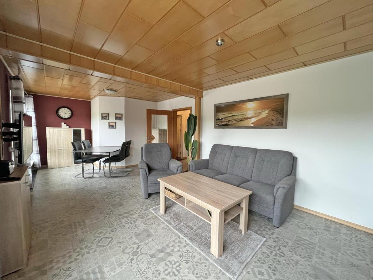Deichblick 8 In Norddeich- Urlaub Und Erholung Am Appartement *