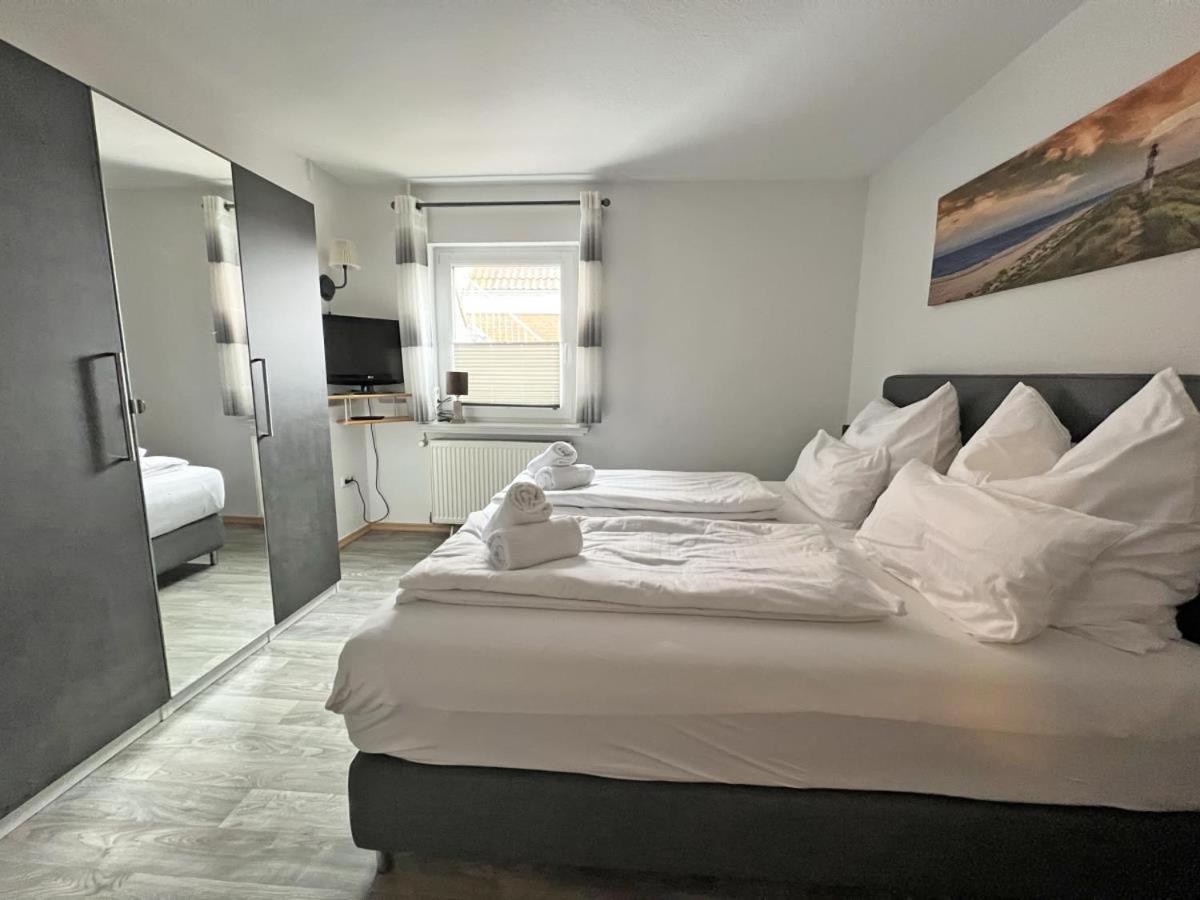 Deichblick 8 In Norddeich- Urlaub Und Erholung Am Appartement