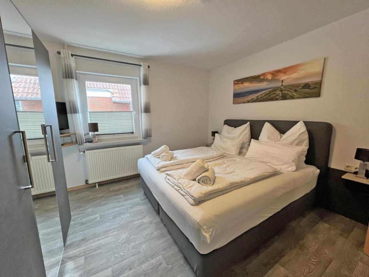 Deichblick 8 In Norddeich- Urlaub Und Erholung Am Appartement *